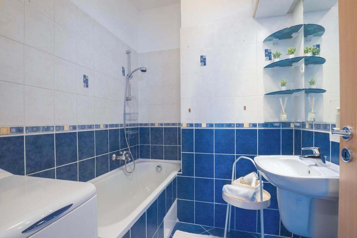 Cabana Apartments Budapest - City - Free Private Parking * Budapesta
